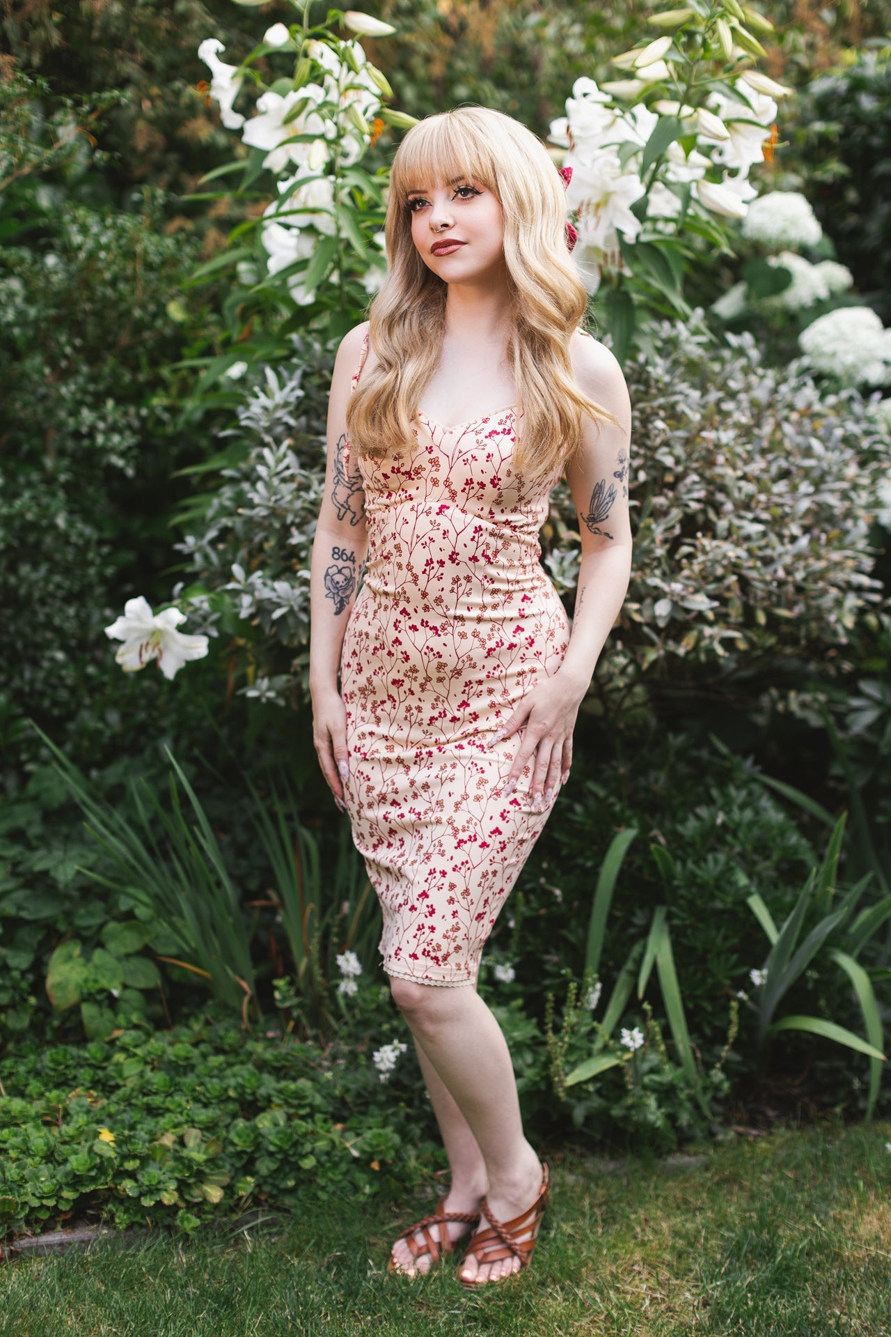 Cottage Bodycon (Beige) - Mochipan
