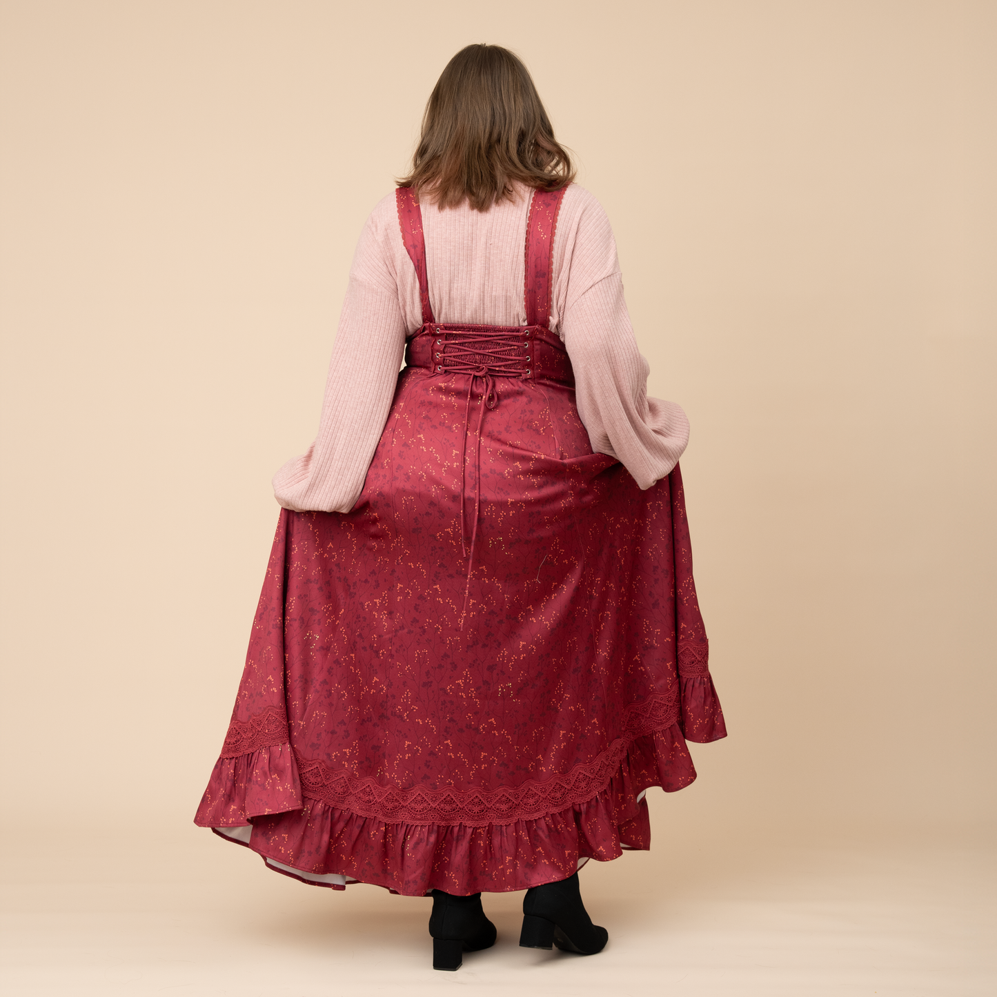 Cottage Jumperskirt in Wine