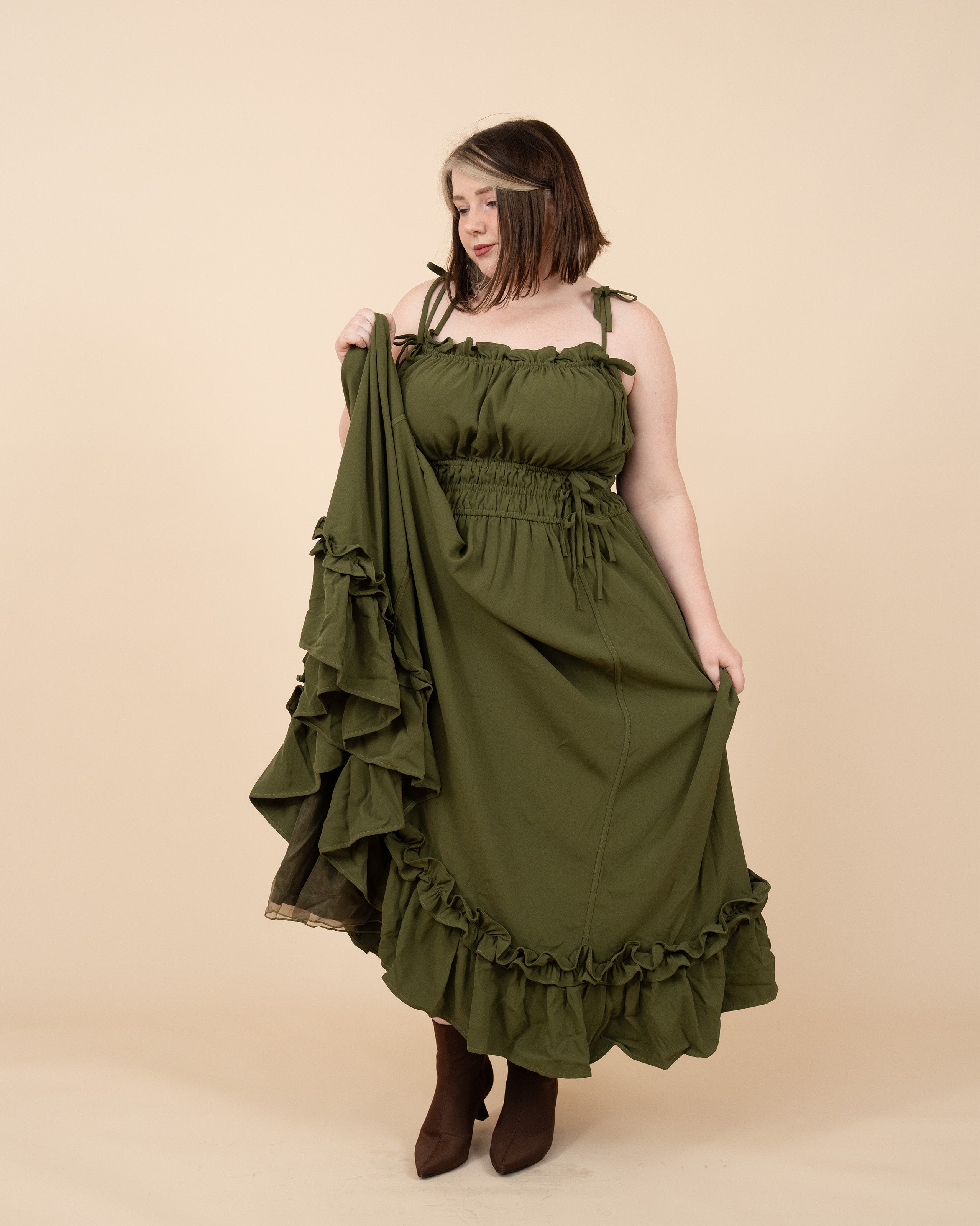 レッグウェア mochi Fleur Dress in Olive Grove – Mochipan