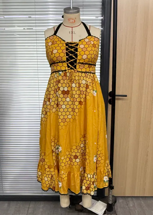 Honey Bee Summer Gown - Lightweight Dream - Mochipan