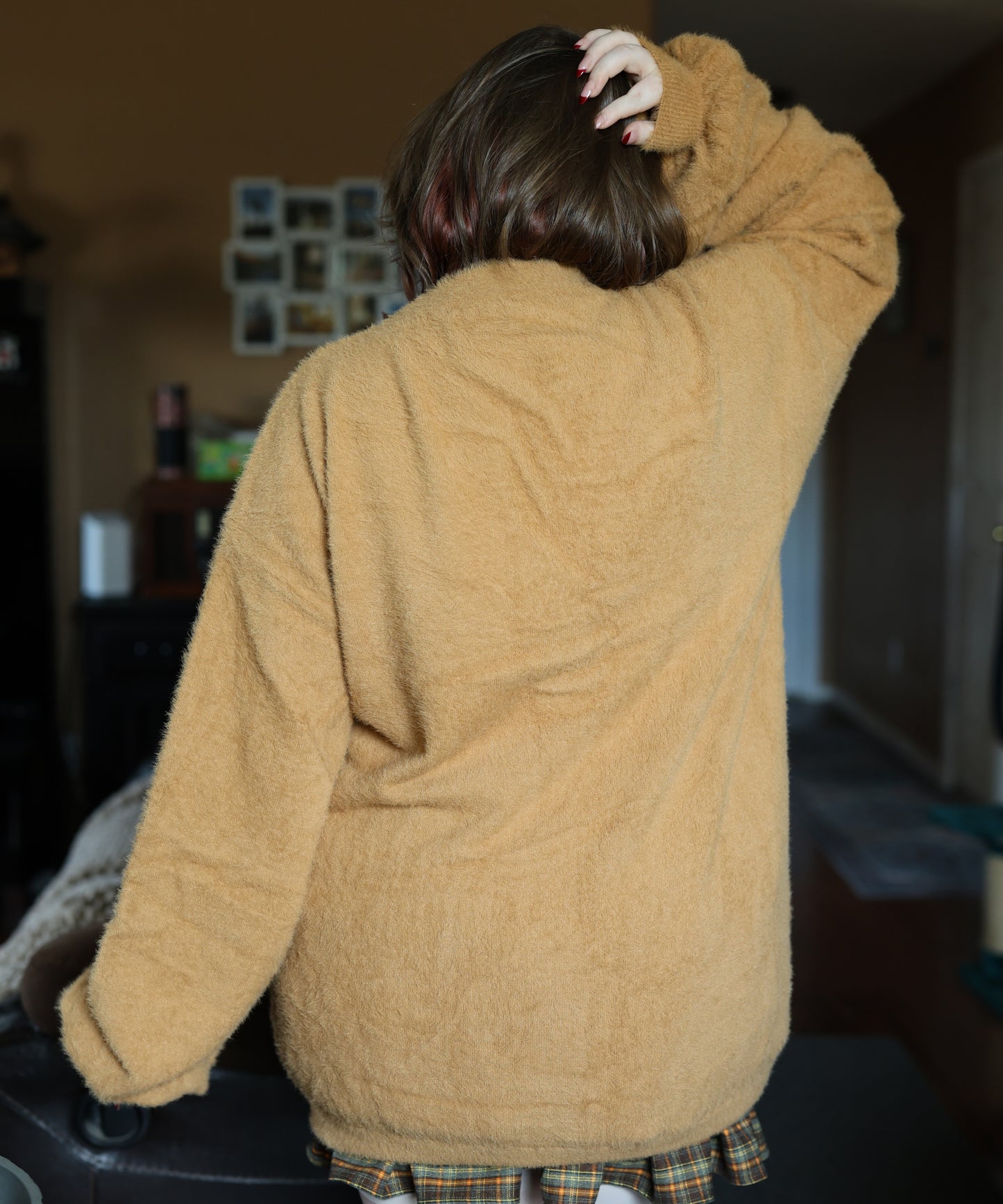 (Pre-Order) Fuzzy Beige Cardigan