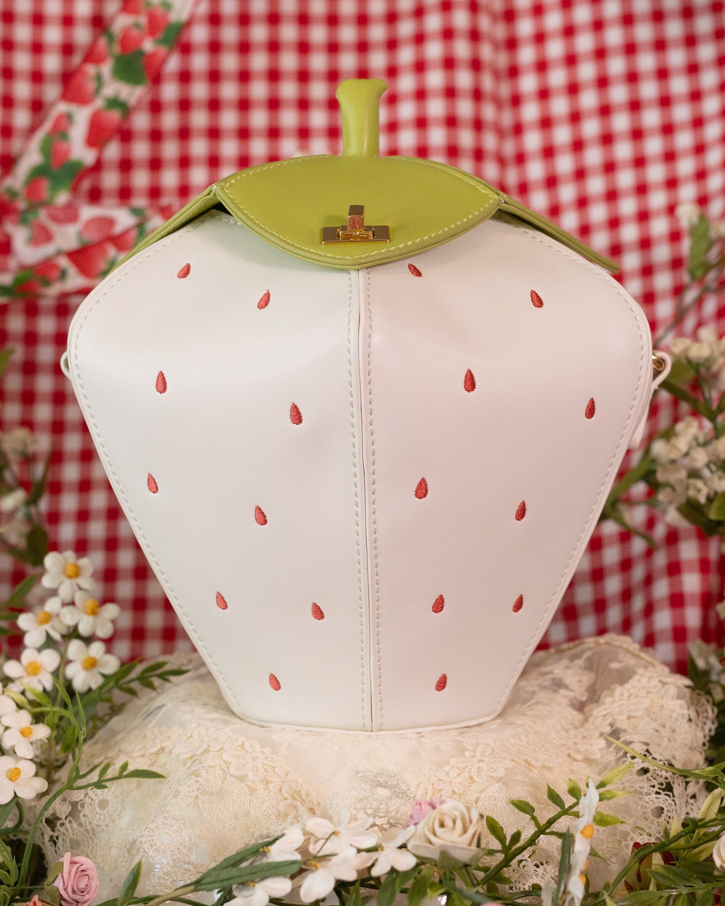 Strawberry Bag by Nina Fresa (Pre-Order)