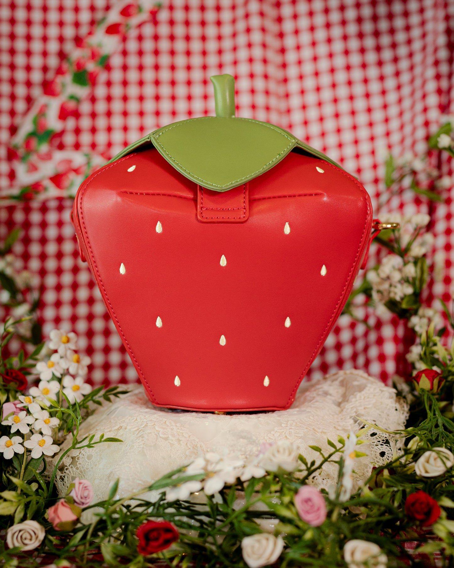 Strawberry Bag by Nina Fresa (Pre-Order)