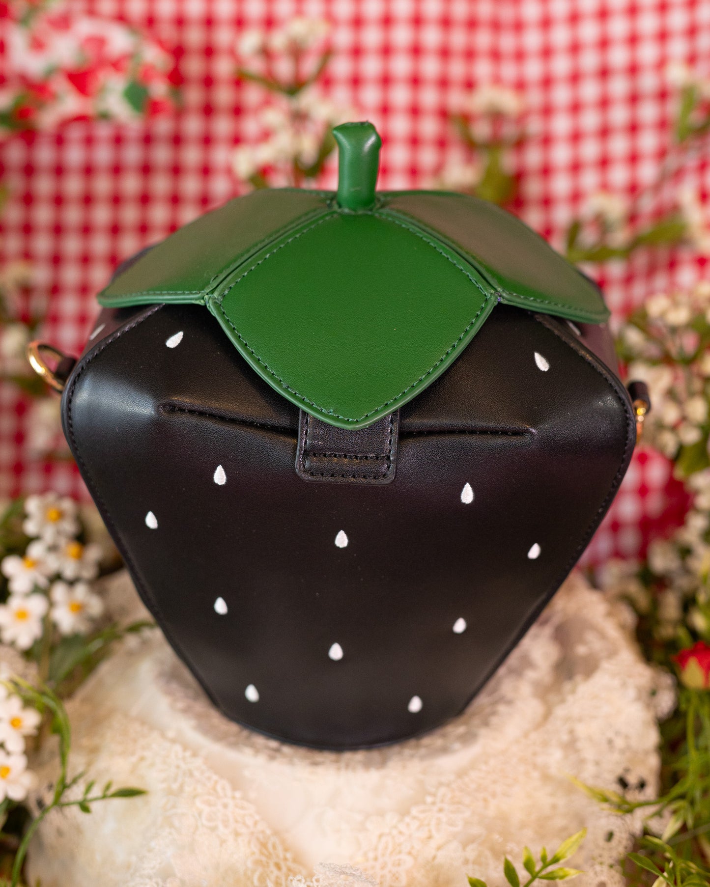 Strawberry Bag by Nina Fresa (Pre-Order)