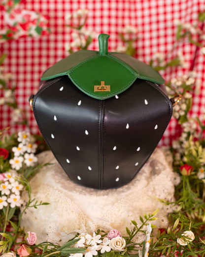 Strawberry Bag by Nina Fresa (Pre-Order)