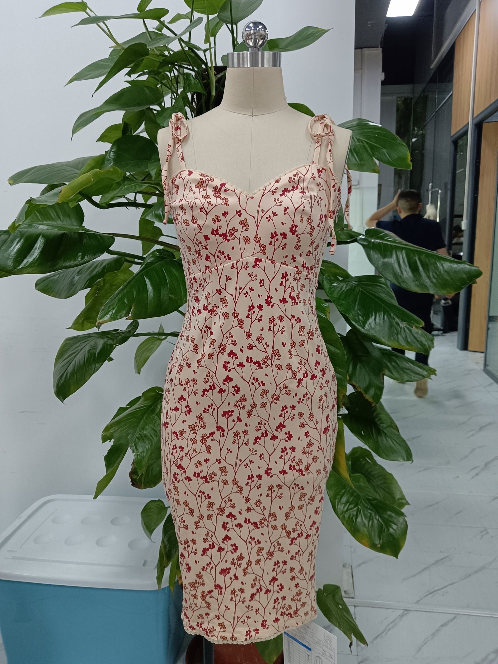 Beige Bodycon Dress Sleek Fashion Mochipan 2XL