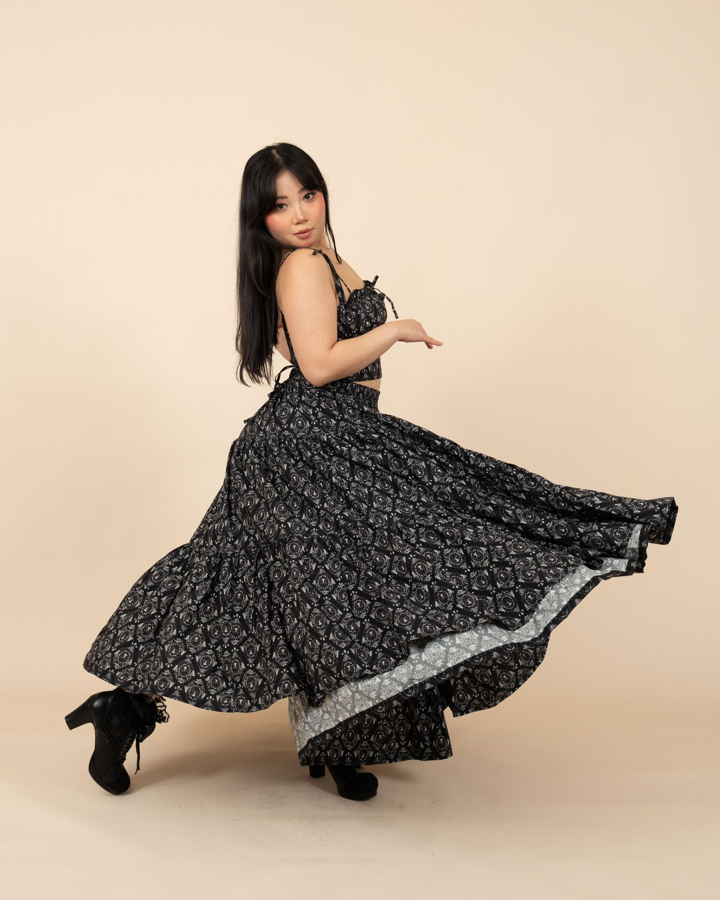 (Pre-Order) Black Damask Mushroom Top