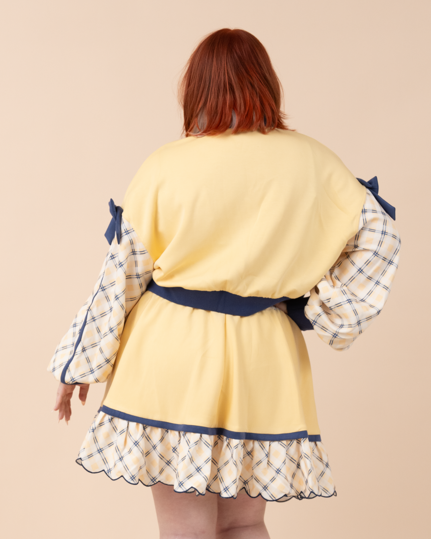 (Pre-Order) Cropped Butter Sweater (Estimated Shipping Date September 30th)