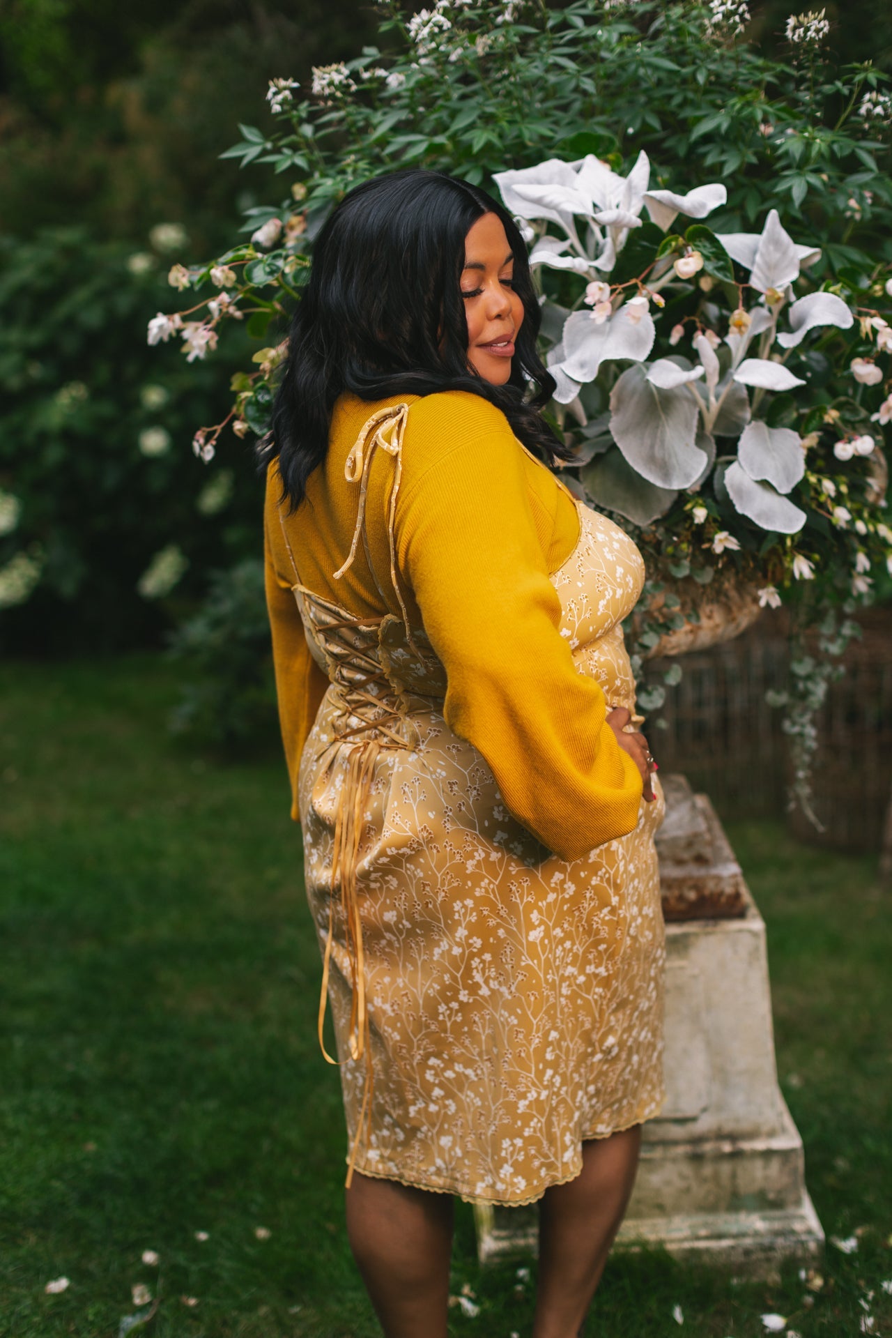 (Pre-Order) Cottage Bodycon Dress (Mustard) - Mochipan