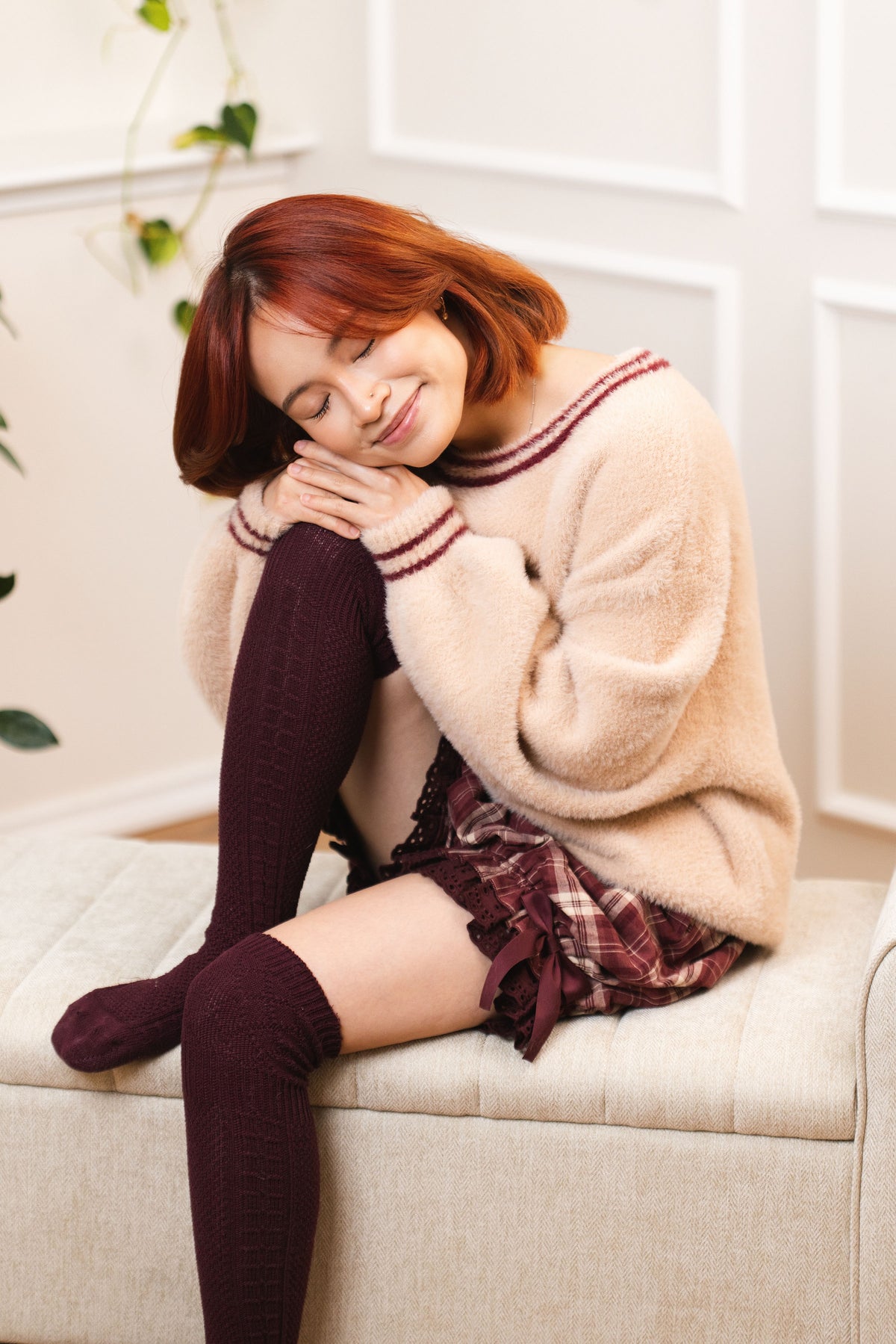 Bow Sweater (Pre-Order)(Coming Soon)