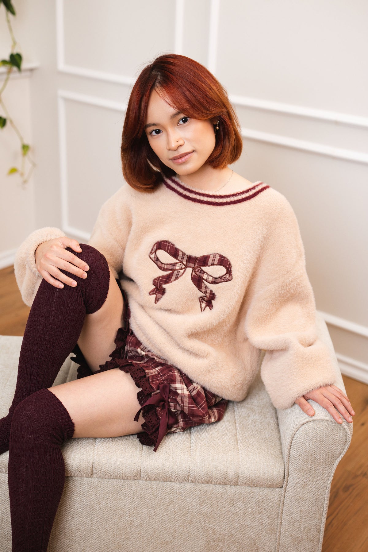 Bow Sweater (Pre-Order)(Coming Soon)