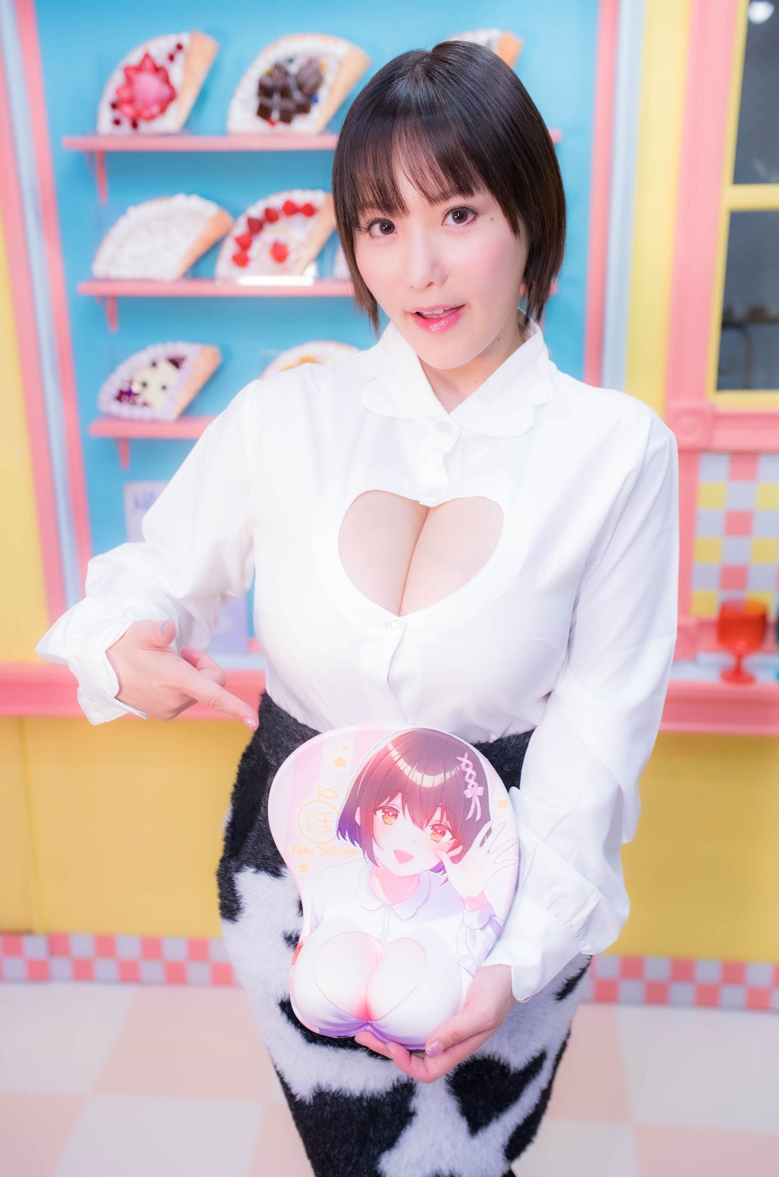 Shibuya's Heart Shirt (White) - Mochipan