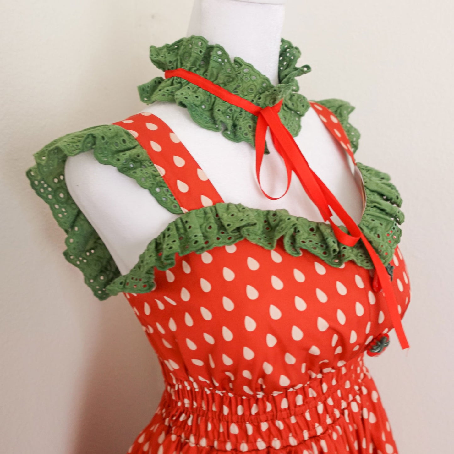 Strawberry Picnic Dress - Mochipan