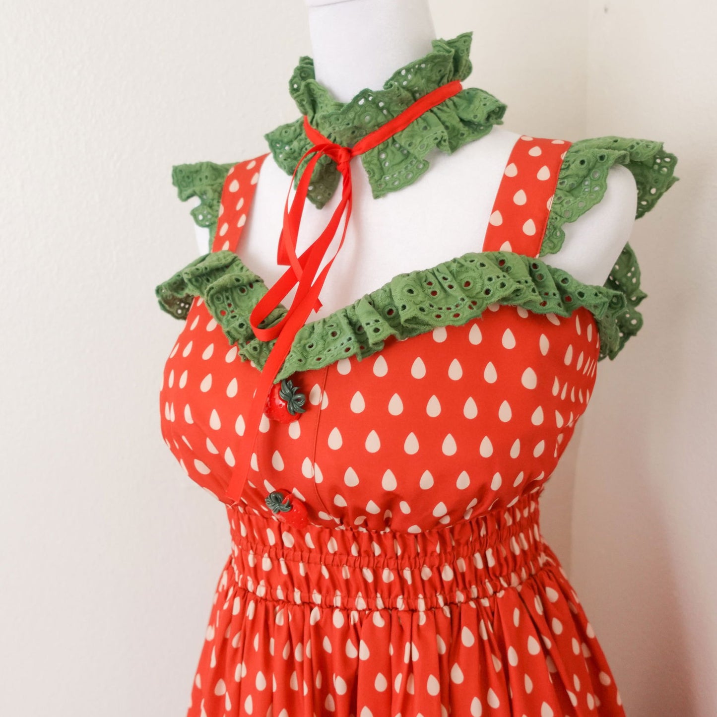 Strawberry Picnic Dress - Mochipan