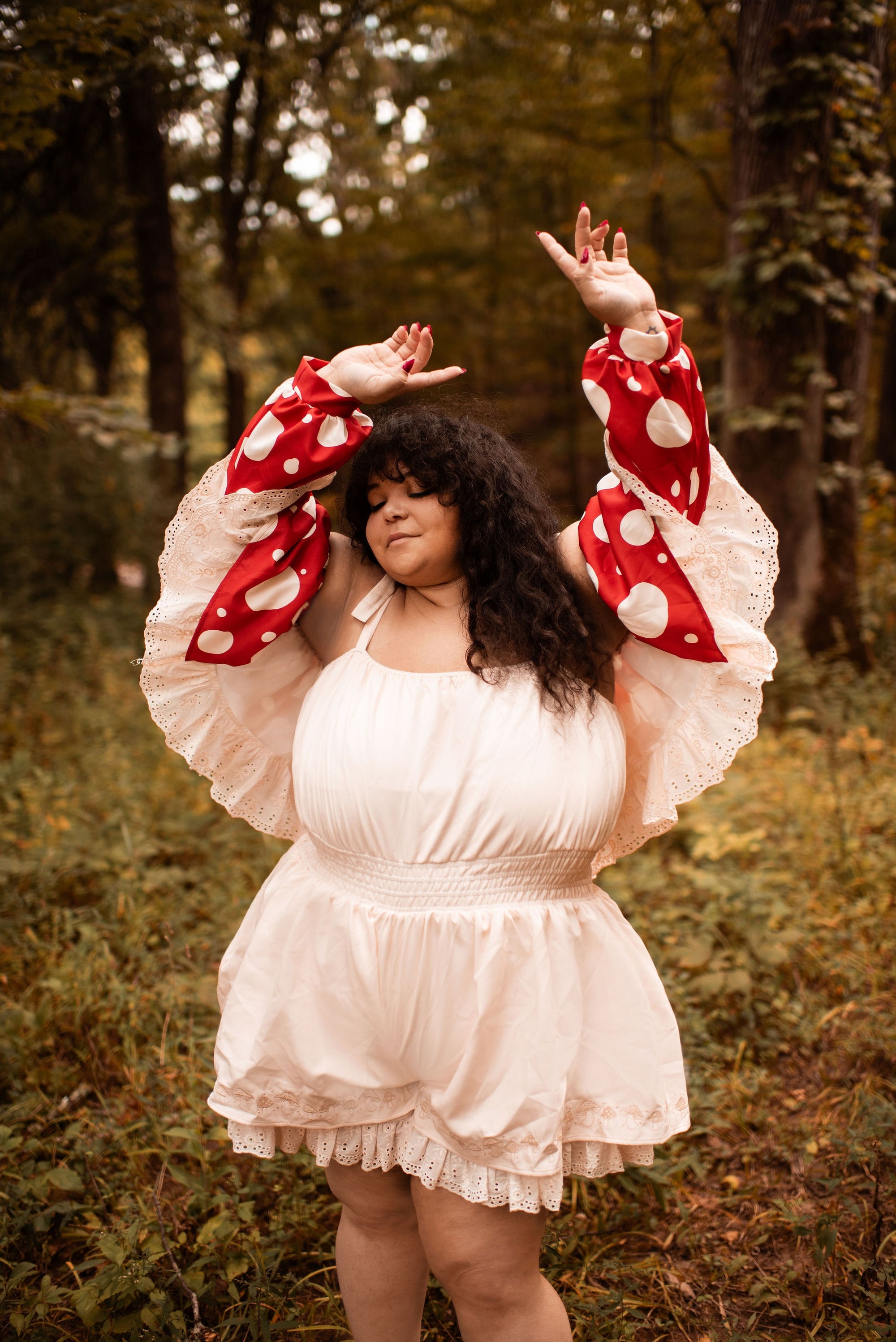 (Pre-Order) Mushroom Romper (Sleeves/Capes)